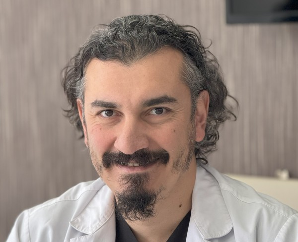 Dr. Dt. Oğuz Süleyman Özdemir